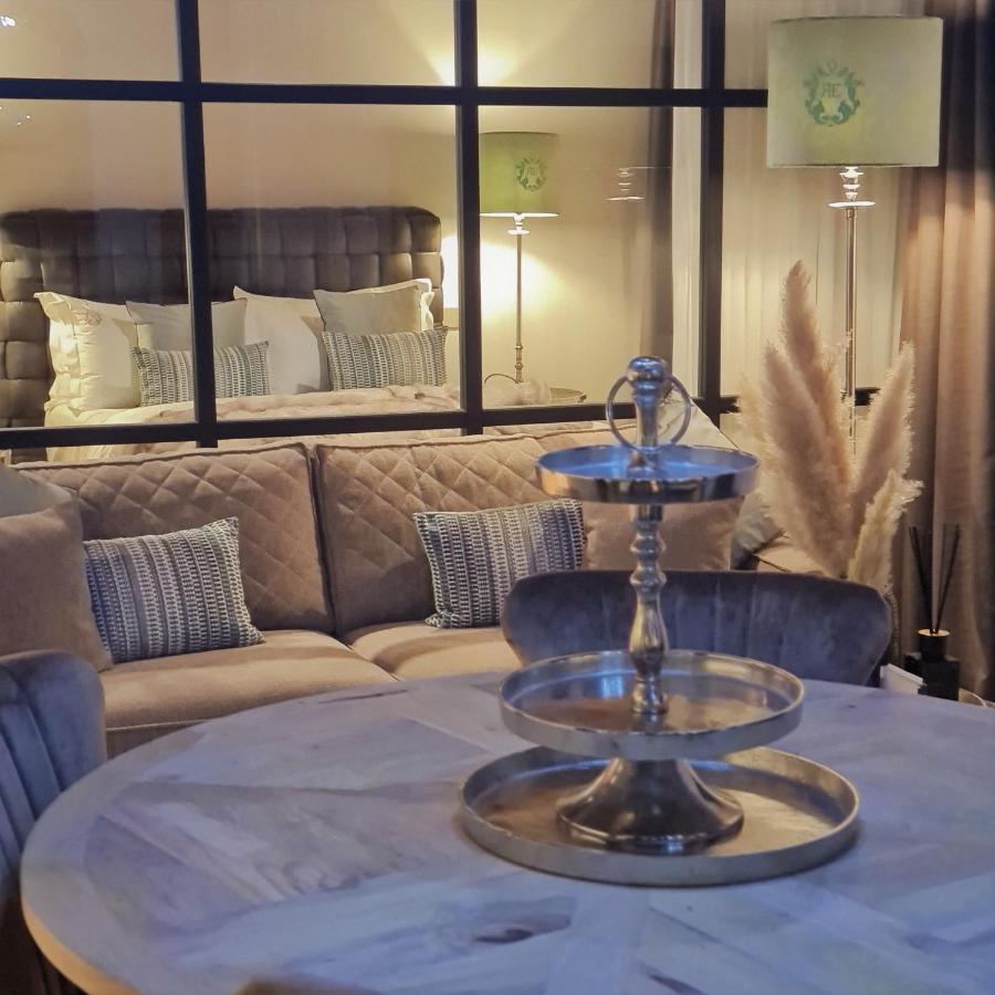 Elegance Room - Aparta & Suite - Automatized Apartment Bassano del Grappa Kültér fotó